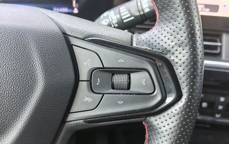 Chevrolet Trax, 2024 год, 2 190 000 рублей, 21 фотография