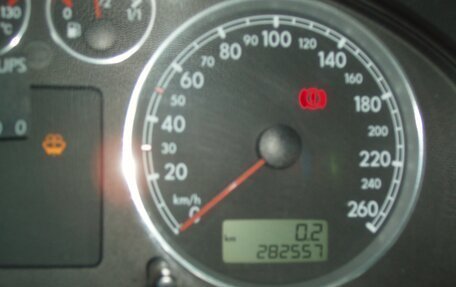 Volkswagen Passat B5+ рестайлинг, 2004 год, 620 000 рублей, 6 фотография
