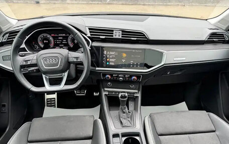 Audi Q3, 2023 год, 2 575 000 рублей, 8 фотография