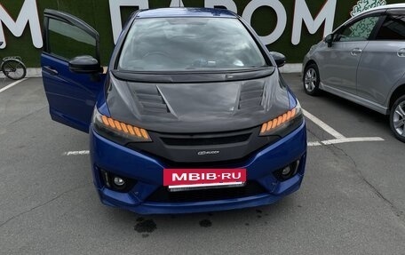 Honda Fit III, 2014 год, 980 000 рублей, 2 фотография