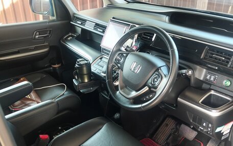 Honda Stepwgn IV, 2020 год, 2 850 000 рублей, 9 фотография