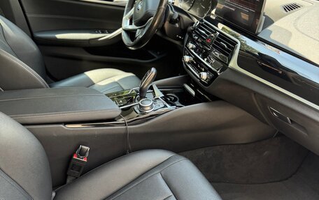 BMW 5 серия, 2020 год, 4 555 000 рублей, 15 фотография