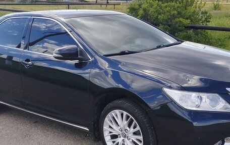 Toyota Camry, 2014 год, 1 630 000 рублей, 3 фотография
