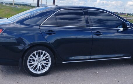 Toyota Camry, 2014 год, 1 630 000 рублей, 7 фотография