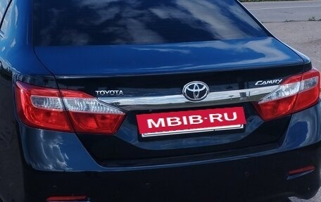 Toyota Camry, 2014 год, 1 630 000 рублей, 6 фотография