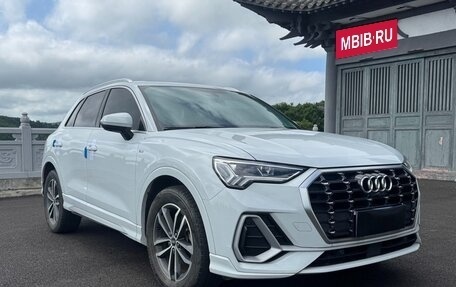 Audi Q3, 2022 год, 2 700 000 рублей, 3 фотография