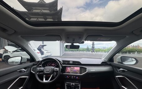 Audi Q3, 2022 год, 2 700 000 рублей, 13 фотография