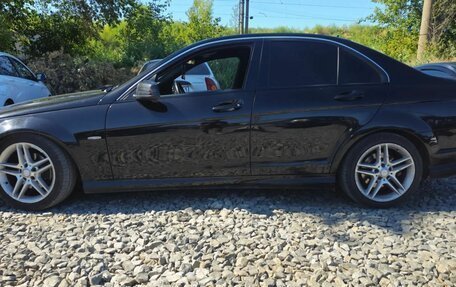 Mercedes-Benz C-Класс, 2011 год, 999 000 рублей, 11 фотография