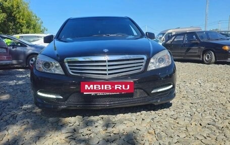 Mercedes-Benz C-Класс, 2011 год, 999 000 рублей, 9 фотография
