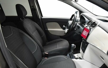 Renault Logan II, 2018 год, 895 000 рублей, 12 фотография