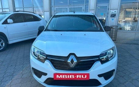 Renault Logan II, 2019 год, 850 000 рублей, 2 фотография