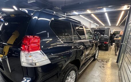 Toyota Land Cruiser Prado 150 рестайлинг 2, 2012 год, 3 300 000 рублей, 4 фотография