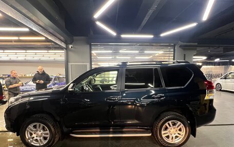 Toyota Land Cruiser Prado 150 рестайлинг 2, 2012 год, 3 300 000 рублей, 3 фотография