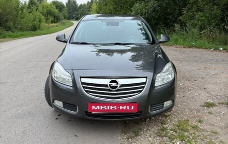 Opel Insignia II рестайлинг, 2008 год, 750 000 рублей, 2 фотография