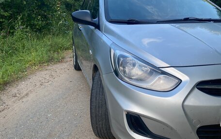 Hyundai Solaris II рестайлинг, 2012 год, 525 555 рублей, 4 фотография