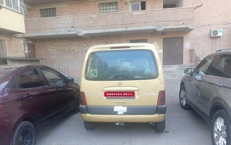 Citroen Berlingo II рестайлинг, 2001 год, 170 000 рублей, 3 фотография