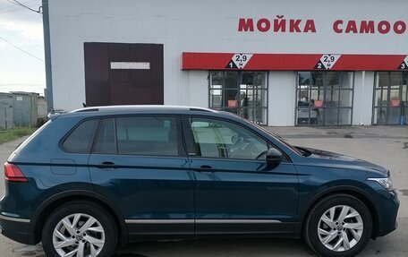 Volkswagen Tiguan II, 2020 год, 2 720 000 рублей, 7 фотография