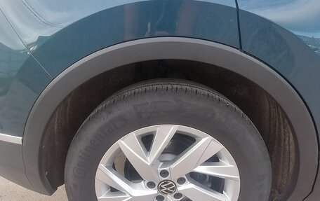 Volkswagen Tiguan II, 2020 год, 2 720 000 рублей, 18 фотография