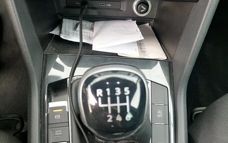 Volkswagen Tiguan II, 2020 год, 2 720 000 рублей, 26 фотография