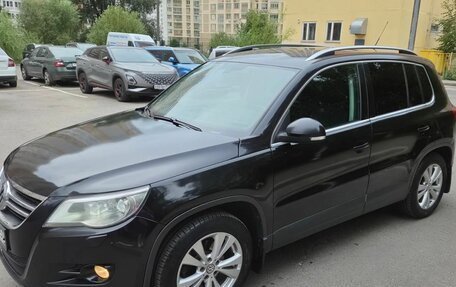Volkswagen Tiguan I, 2011 год, 1 100 000 рублей, 2 фотография