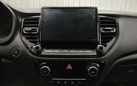 Hyundai Solaris II рестайлинг, 2021 год, 1 620 000 рублей, 12 фотография