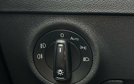 Skoda Karoq I, 2021 год, 2 290 000 рублей, 21 фотография