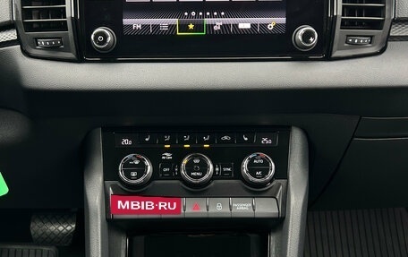 Skoda Karoq I, 2021 год, 2 290 000 рублей, 18 фотография