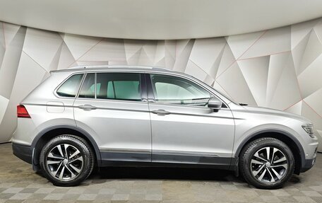 Volkswagen Tiguan II, 2019 год, 2 749 000 рублей, 6 фотография