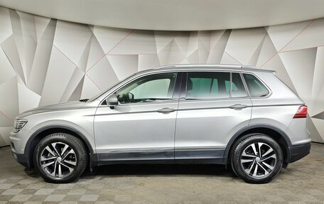 Volkswagen Tiguan II, 2019 год, 2 749 000 рублей, 5 фотография