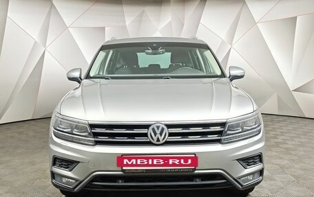 Volkswagen Tiguan II, 2019 год, 2 749 000 рублей, 7 фотография