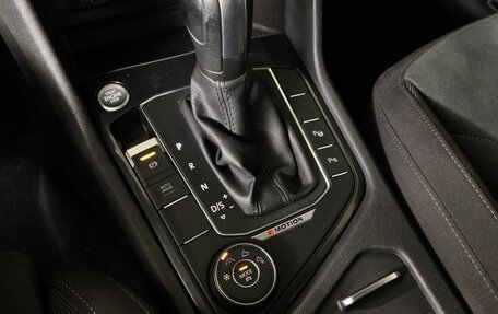Volkswagen Tiguan II, 2019 год, 2 749 000 рублей, 22 фотография