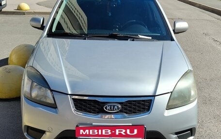 KIA Rio II, 2010 год, 500 000 рублей, 3 фотография