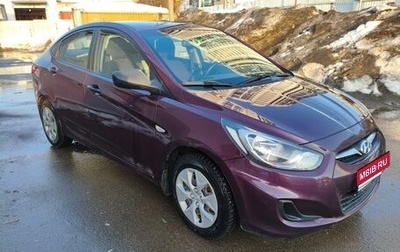 Hyundai Solaris II рестайлинг, 2012 год, 630 000 рублей, 1 фотография
