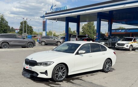 BMW 3 серия, 2019 год, 2 550 000 рублей, 2 фотография