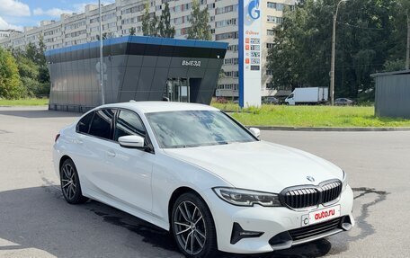 BMW 3 серия, 2019 год, 2 550 000 рублей, 3 фотография