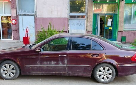 Mercedes-Benz E-Класс, 2007 год, 700 000 рублей, 8 фотография