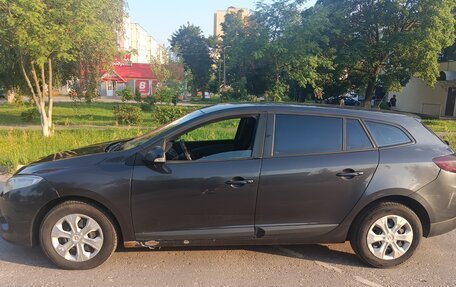 Renault Megane III, 2010 год, 500 000 рублей, 2 фотография
