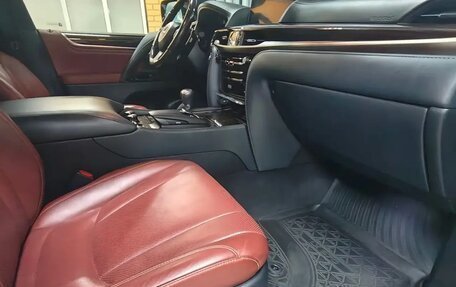 Lexus LX III, 2021 год, 12 990 000 рублей, 17 фотография