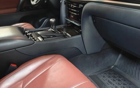 Lexus LX III, 2021 год, 12 990 000 рублей, 18 фотография