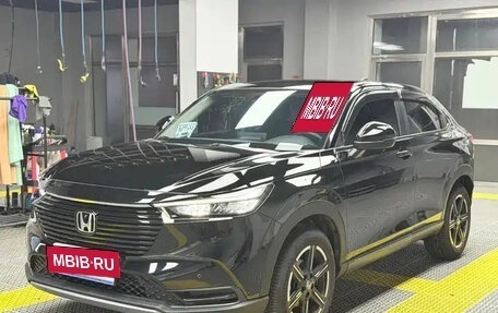 Honda Vezel, 2024 год, 1 842 000 рублей, 3 фотография