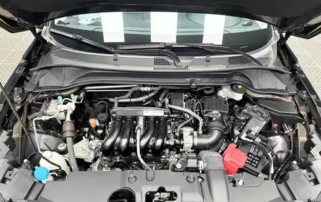 Honda Vezel, 2024 год, 1 842 000 рублей, 10 фотография