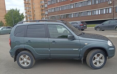 Chevrolet Niva I рестайлинг, 2013 год, 499 000 рублей, 3 фотография