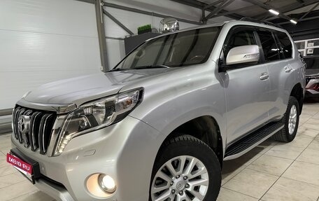 Toyota Land Cruiser Prado 150 рестайлинг 2, 2015 год, 3 500 000 рублей, 3 фотография