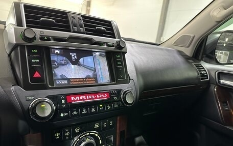 Toyota Land Cruiser Prado 150 рестайлинг 2, 2015 год, 3 500 000 рублей, 17 фотография