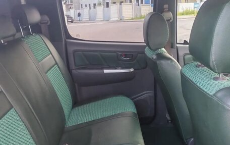 Toyota Hilux VII, 2013 год, 2 299 000 рублей, 10 фотография