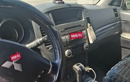 Mitsubishi Pajero IV, 2011 год, 2 300 000 рублей, 12 фотография