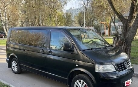 Volkswagen Caravelle T5, 2006 год, 1 150 000 рублей, 3 фотография
