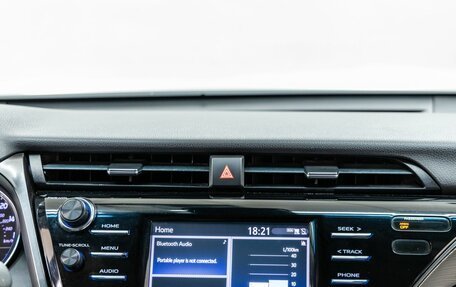 Toyota Camry, 2019 год, 2 298 000 рублей, 23 фотография