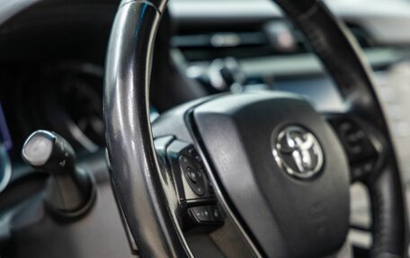 Toyota Camry, 2019 год, 2 298 000 рублей, 27 фотография