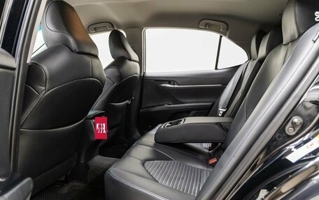 Toyota Camry, 2019 год, 2 298 000 рублей, 29 фотография